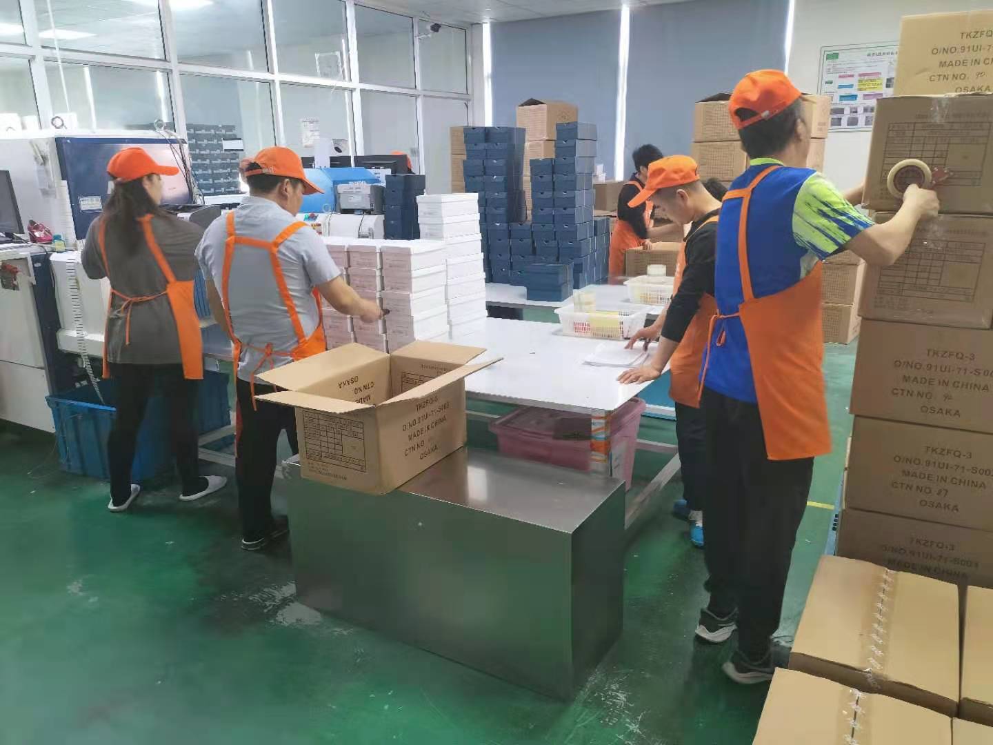 劳动节工作场景